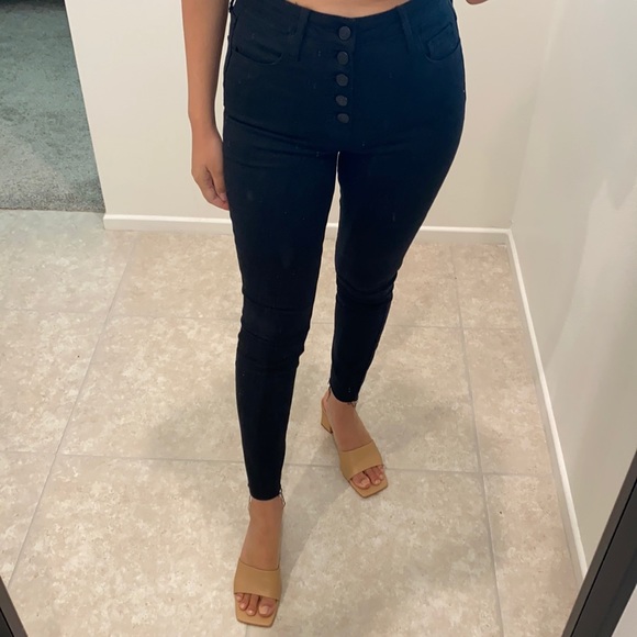 Carly Jean Los Angeles Denim - Carly Jean Los Angeles Back Skinny Jeans - 1